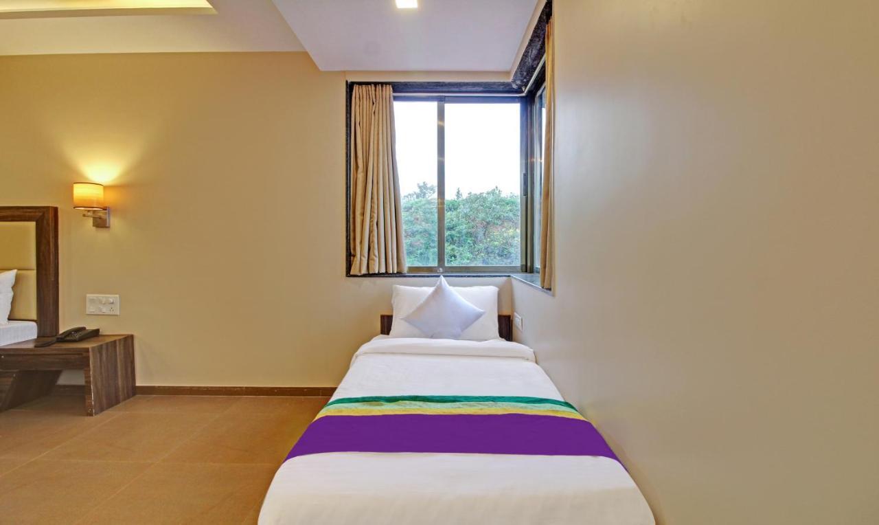Treebo Mountain Retreat Mahabaleshwar, 600 Mtrs From Lingmala Waterfall Exteriör bild
